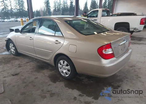 2004 Toyota Camry Le from USA, damaged, VIN 4T1BE32K04U925558